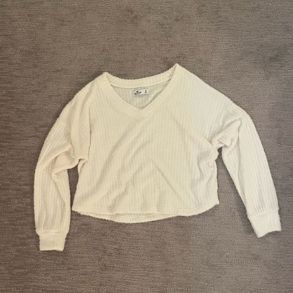 Hollister sweater